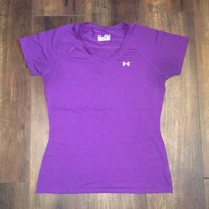 Under Armour purple v-neck work out top.